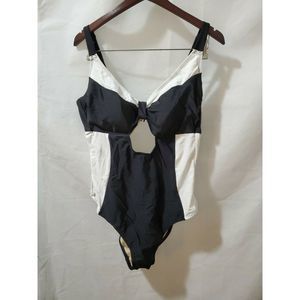 Adore Me Swim Womens One Piece Padded Swimsuit  2X